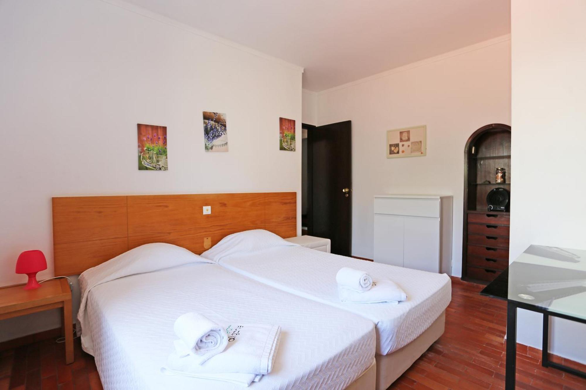 V - Seacliff Albufeira Apartment Room photo